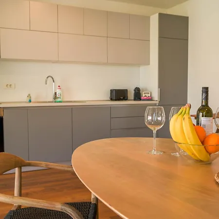 Apartman Tramontana With Pool Murter