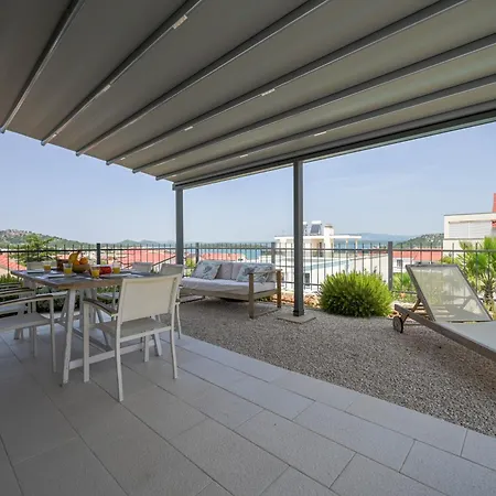 Apartman Tramontana With Pool *