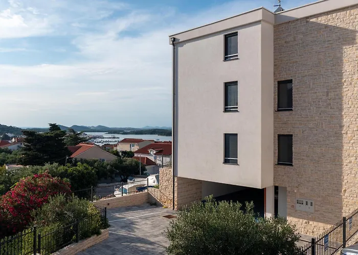 Tramontana With Pool