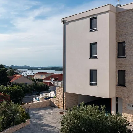 Tramontana With Pool