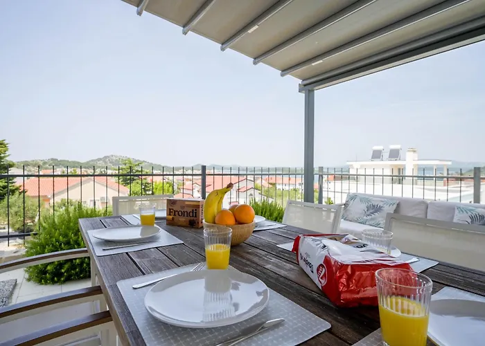 Apartamento Tramontana With Pool