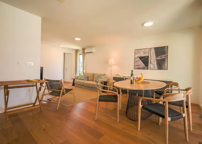 Apartamento Tramontana With Pool Murter